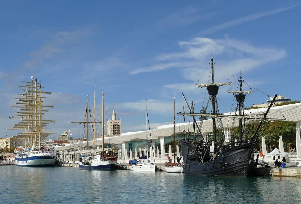 Barcos atracados en Muelle Uno