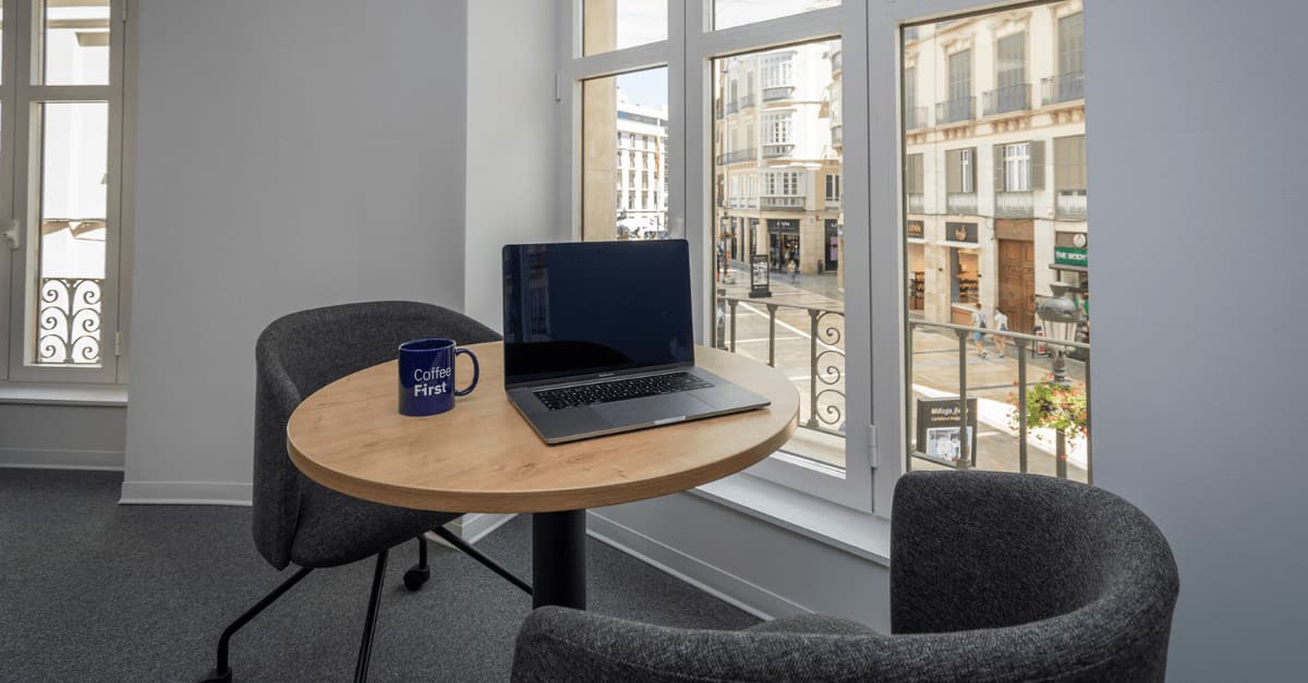 Larios First Coworking